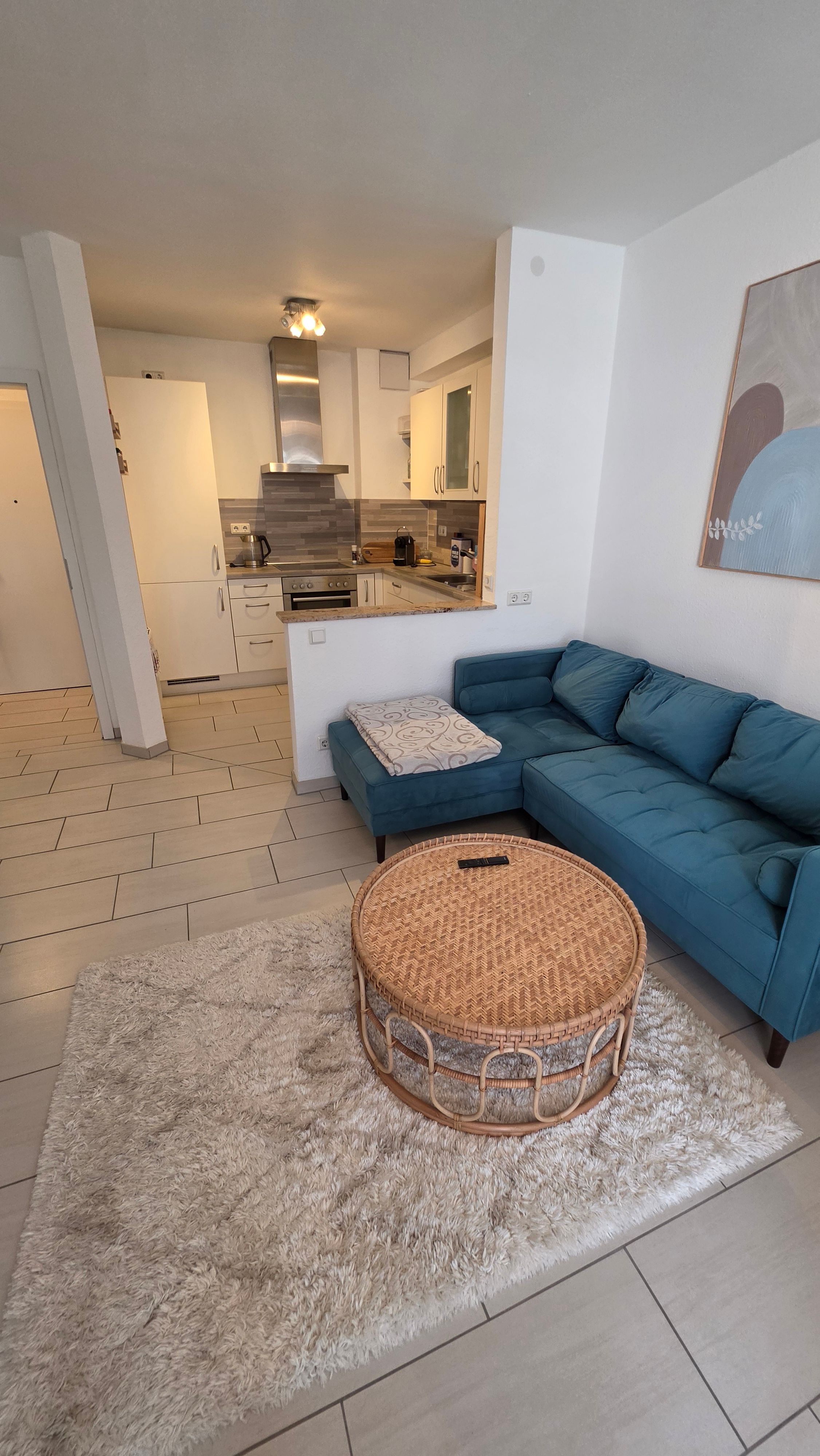 Modernisierte & Voll Möblierte 2-Zimmer-Wohnung Mit Balkon & Tiefgarage – Innenstadt Siegburg - 8