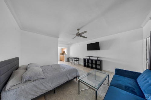 Abbott Home - Gallery - 8