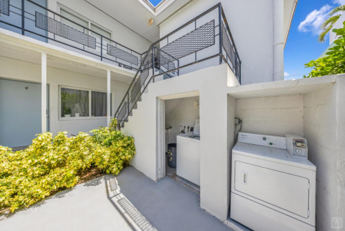 Abbott Home - Gallery - 23