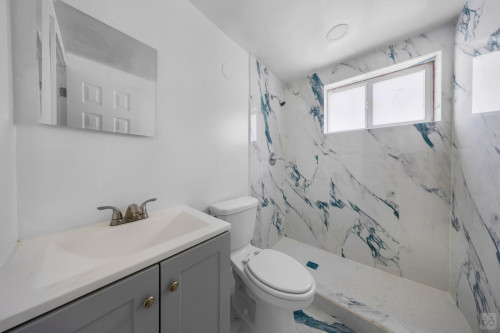 Abbott Home - Gallery - 10