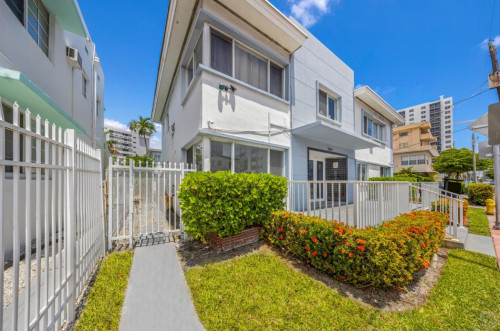 Abbott Home - Gallery - 27