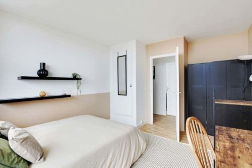 Bright 13 m² co-living room near Paris - KRB8