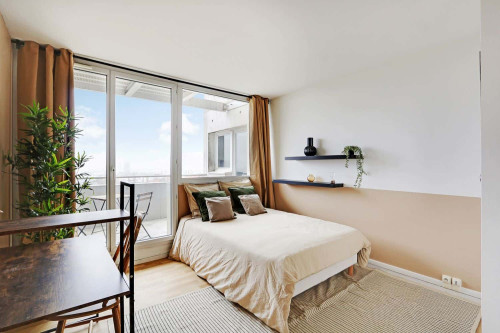 Bright 13 m² co-living room near Paris - KRB8