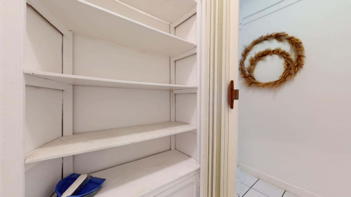 Room in Boulevard Léon Bourgeois, Toulon for 85 m² with 3 bedrooms - Gallery - 5