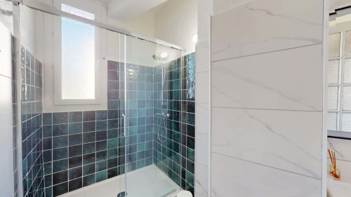 Room in Boulevard Léon Bourgeois, Toulon for 85 m² with 3 bedrooms - Gallery - 12