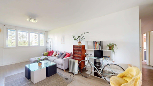 Room in Square Mantegna, Tours for 105 m² with 5 bedrooms