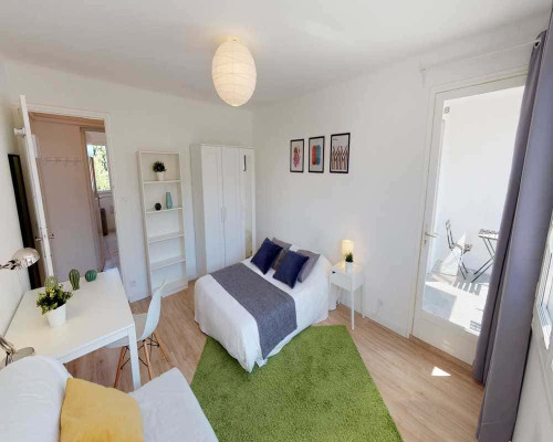 Chambre dans le rue du chèvrefeuille