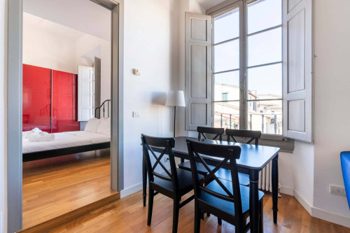 Apartment in Piazza di San Lorenzo, Firenze for 65 m² with 2 bedrooms - Gallery - 12