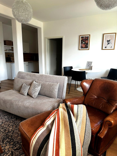 Charming 2-room oasis in Erlangen city center - Gallery - 8