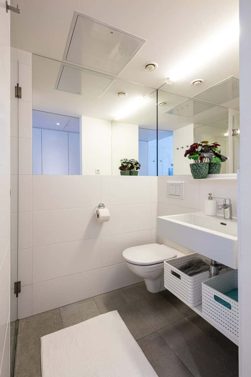 Studio - 3