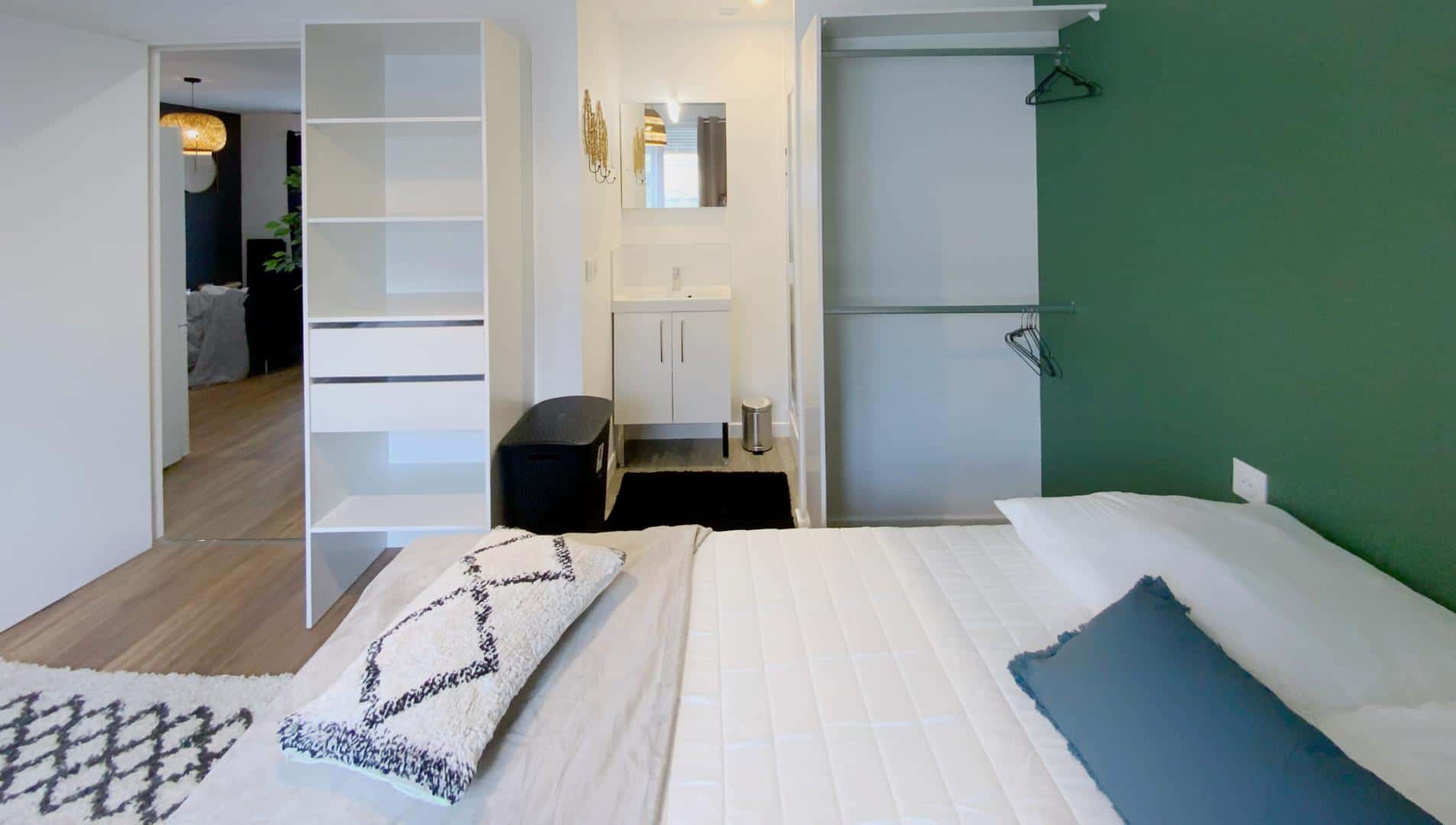 Chambre 4 - ROUTE DE DARNETAL - 1