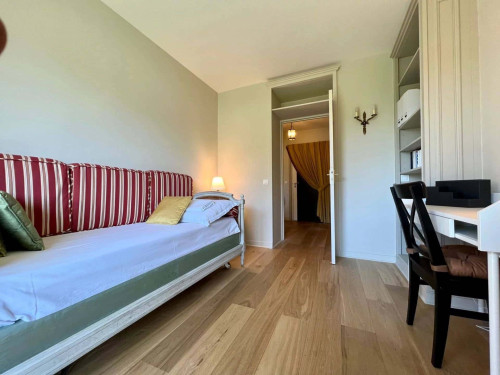 Appartement 2 chambres de 70 m² Neuilly sur Seine Vue sur cour arborée et calme, balcon filant - Gallery - 5