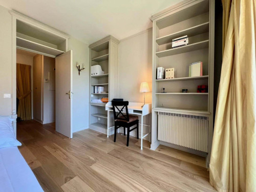 Appartement 2 chambres de 70 m² Neuilly sur Seine Vue sur cour arborée et calme, balcon filant - Gallery - 4