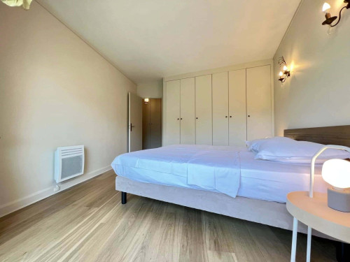 Appartement 2 chambres de 70 m² Neuilly sur Seine Vue sur cour arborée et calme, balcon filant - Gallery - 9