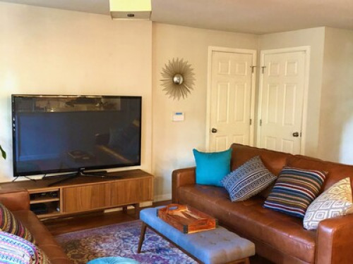 Home away from Home - Gallery - 10