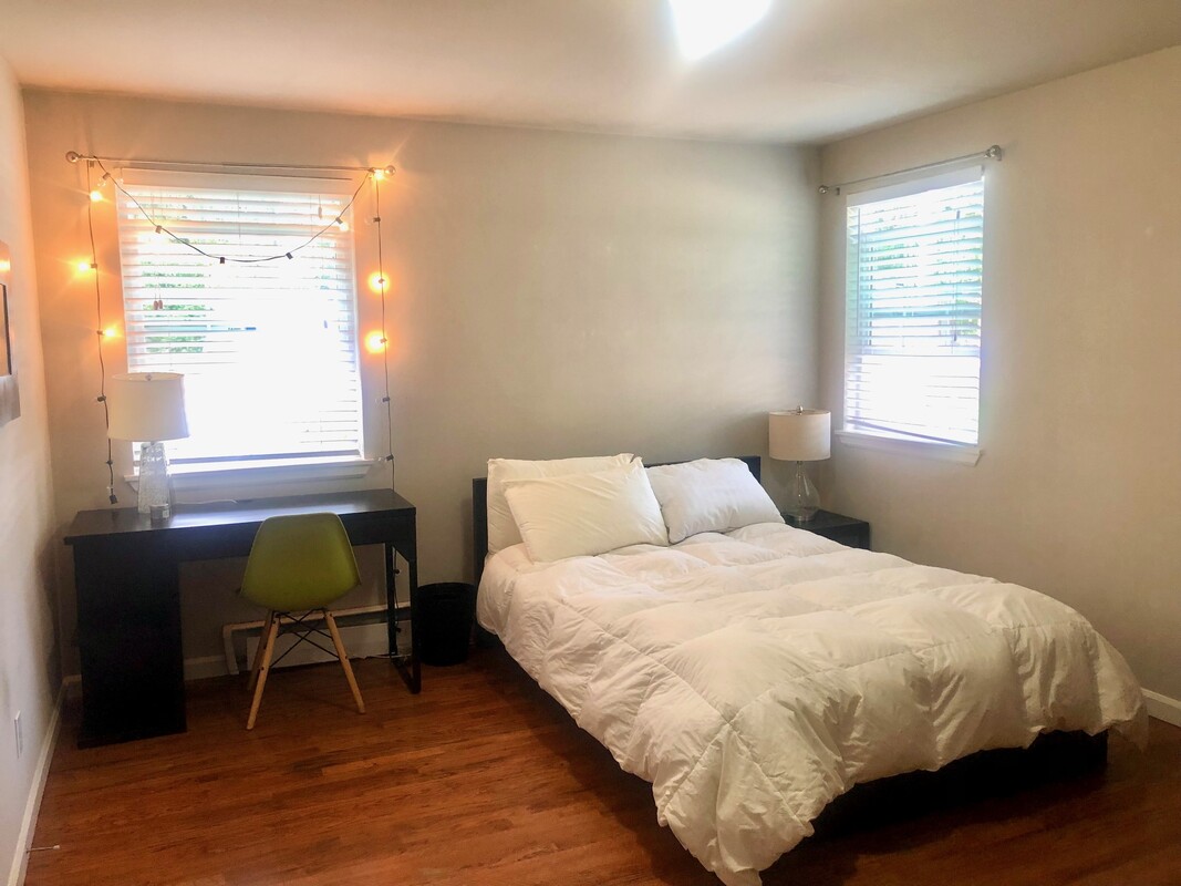 Room 1(Single Bed) - 1