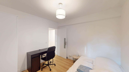 Room in Rue des Fillettes, Aubervilliers for 75 m² with 4 bedrooms
