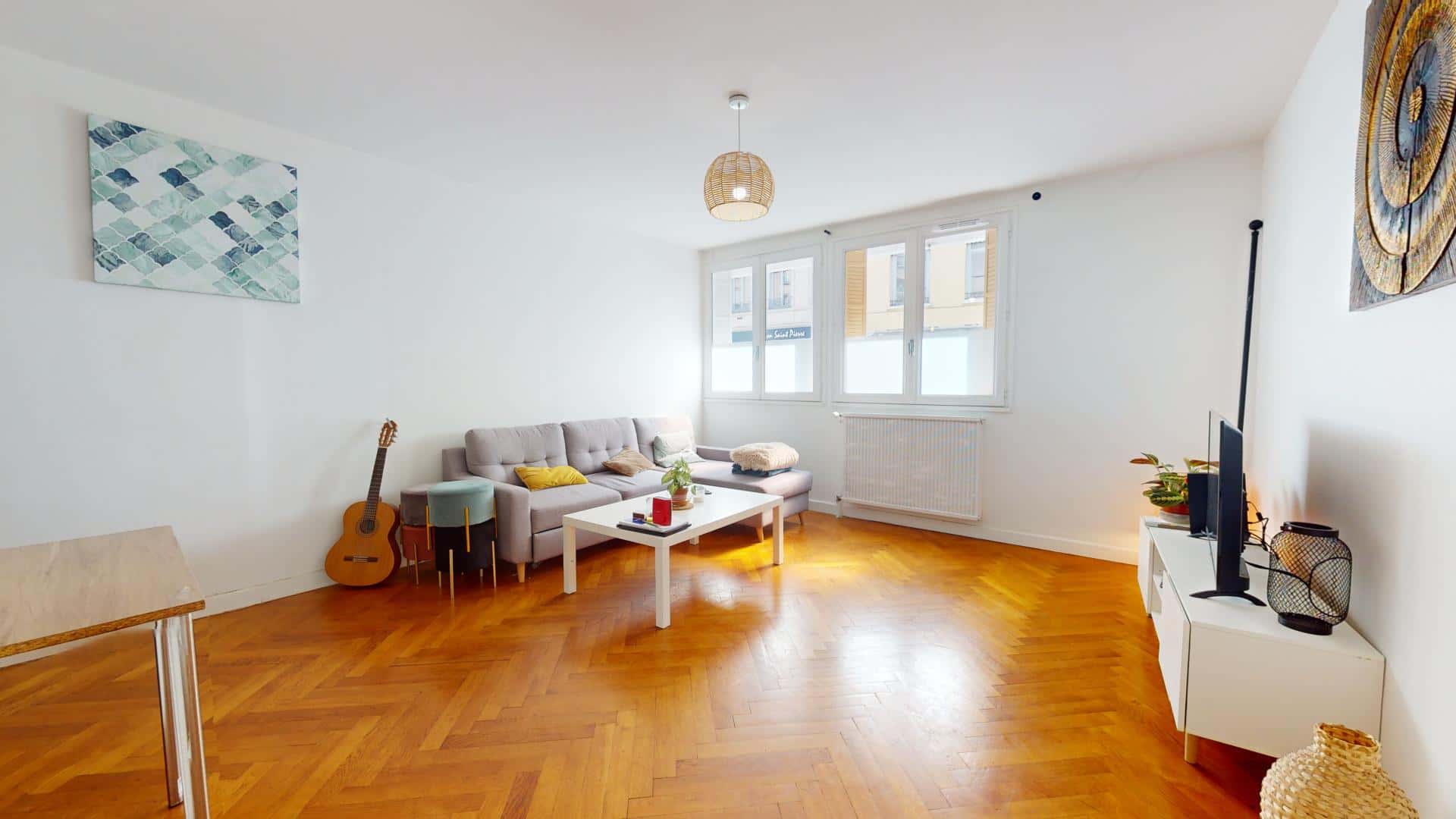 Room In Rue Baraban, Lyon For 94 M² With 4 Bedrooms - 1