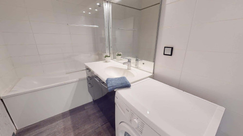 Room in Rue Professeur Patel, Lyon for 115 m² with 7 bedrooms - Gallery - 9