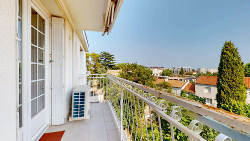 Room in Rue des Chasseurs, Montpellier for 84 m² with 5 bedrooms - Gallery - 13