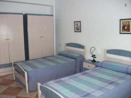 Room for 95 m² with 3 bedrooms