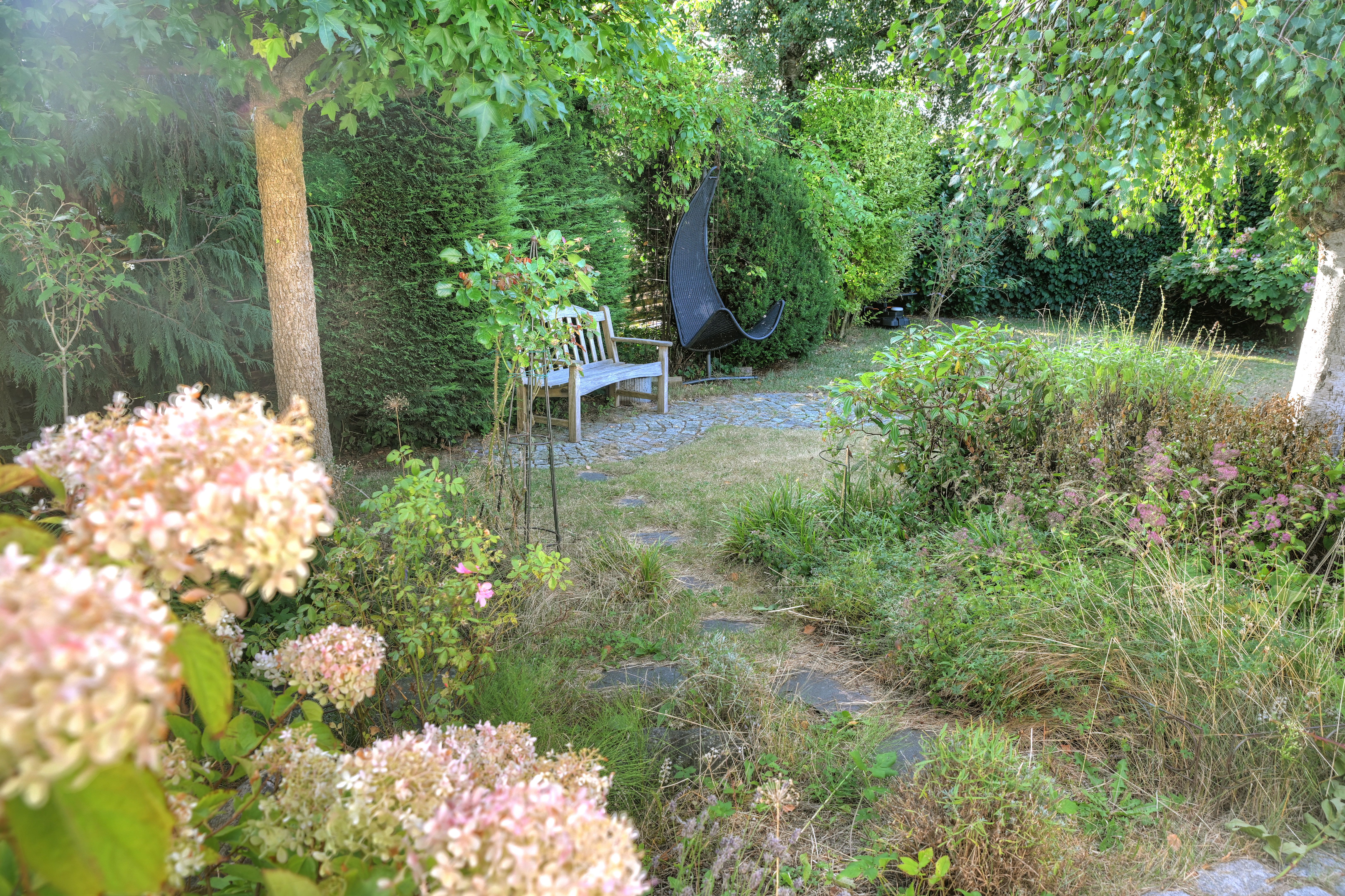 Birkegård Bright Furnished 3-Room Top-Floor Apartment With Garden Access – Quiet & Close To The Beac - 2