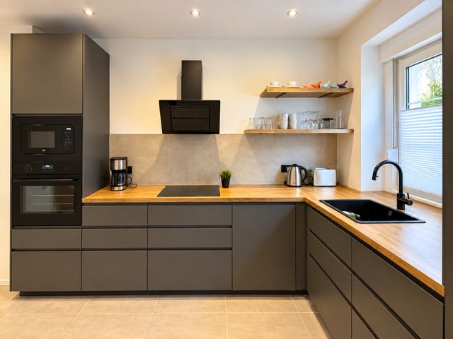 Comfortable 3-Room Apartment In Potsdam Near The Main Train Station - 1
