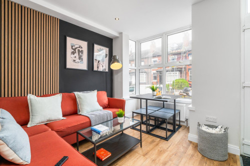 17-trelawn-avenue-leeds-87700884920260918074923AM