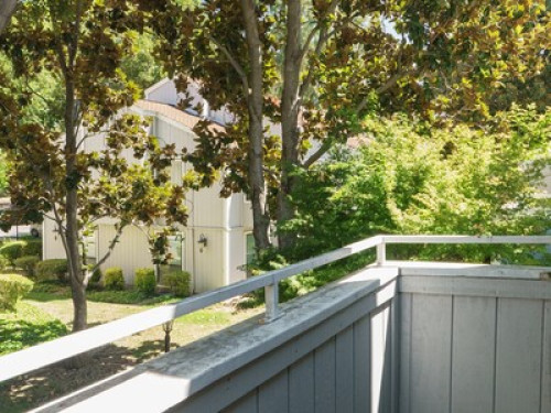 Cozy Condo in South Natomas - Gallery - 7