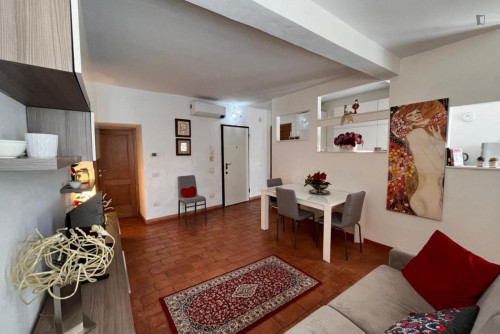 Bright 1-bedroom flat near the University of Siena - Gallery - 12
