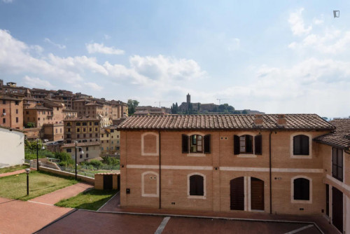 Bright 1-bedroom flat near the University of Siena - Gallery - 6