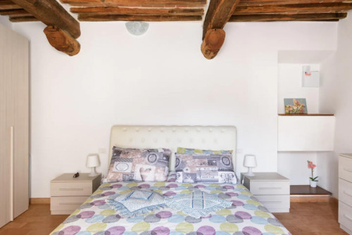 Bright 1-bedroom flat near the University of Siena
