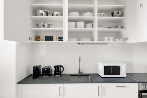 Comfy 1-bedroom flat near the Central European University - Gallery - 11
