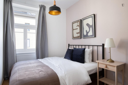 Charming 1-bedroom flat in Favoriten