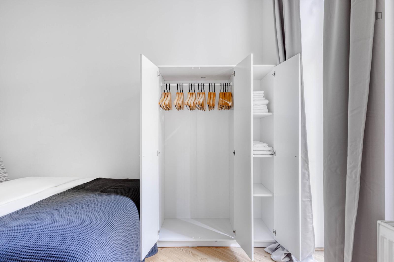 Very Neat 1-Bedroom Apartment In Matzleinsdorf - 1