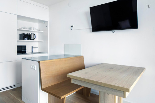 1-Bedroom apartment in Mariahilf - Gallery - 11
