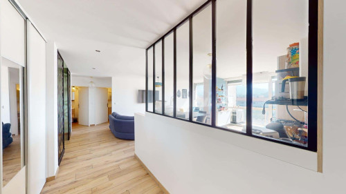 Room in Place de la Libération, Annemasse for 125 m² with 5 bedrooms - Gallery - 10