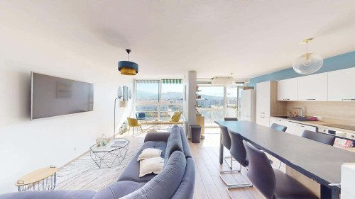 Room in Place de la Libération, Annemasse for 125 m² with 5 bedrooms - Gallery - 15
