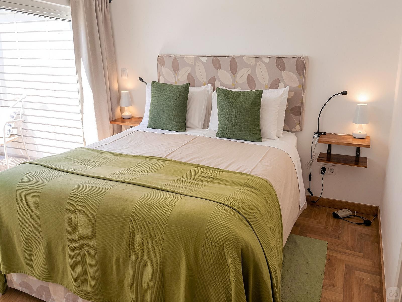 Double Bedroom (1 Person) - 74