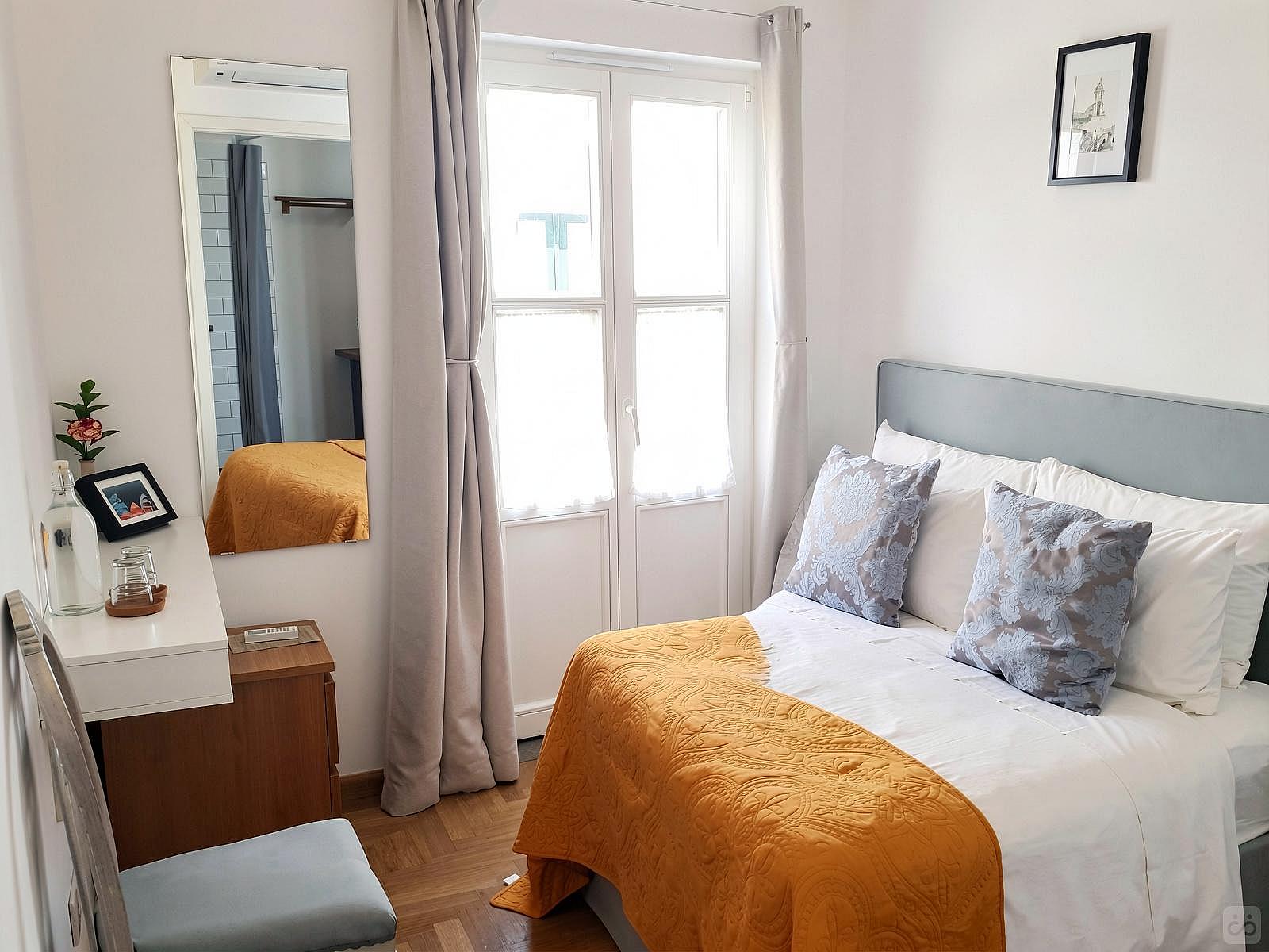 Double Bedroom (1 Person) - 69