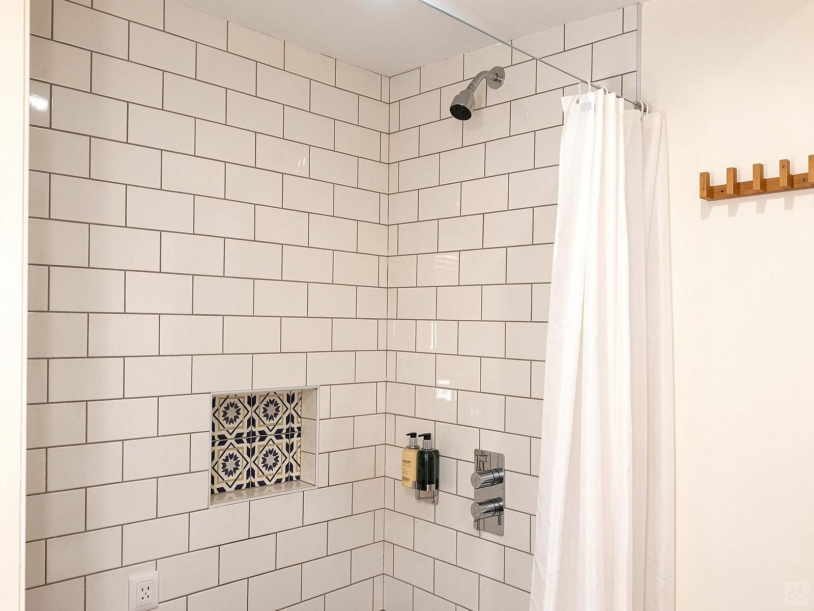 Double Bedroom (1 Person) - 67