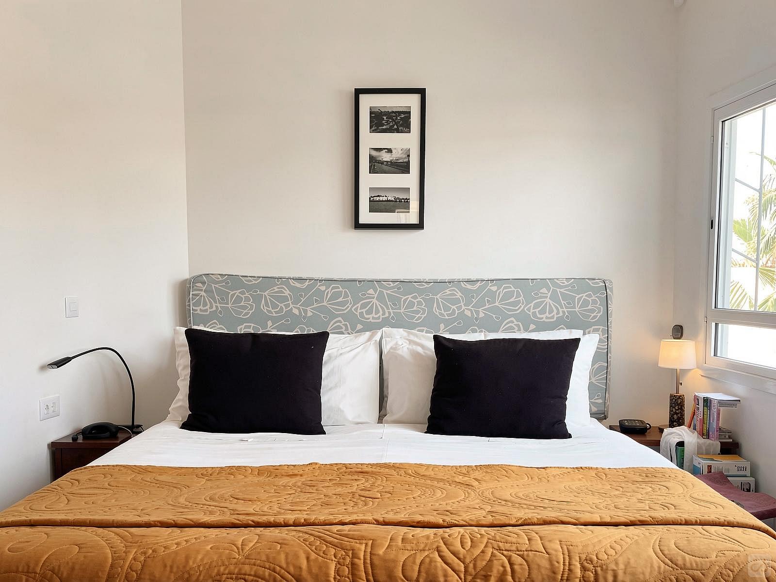 Double Bedroom (1 Person) - 63