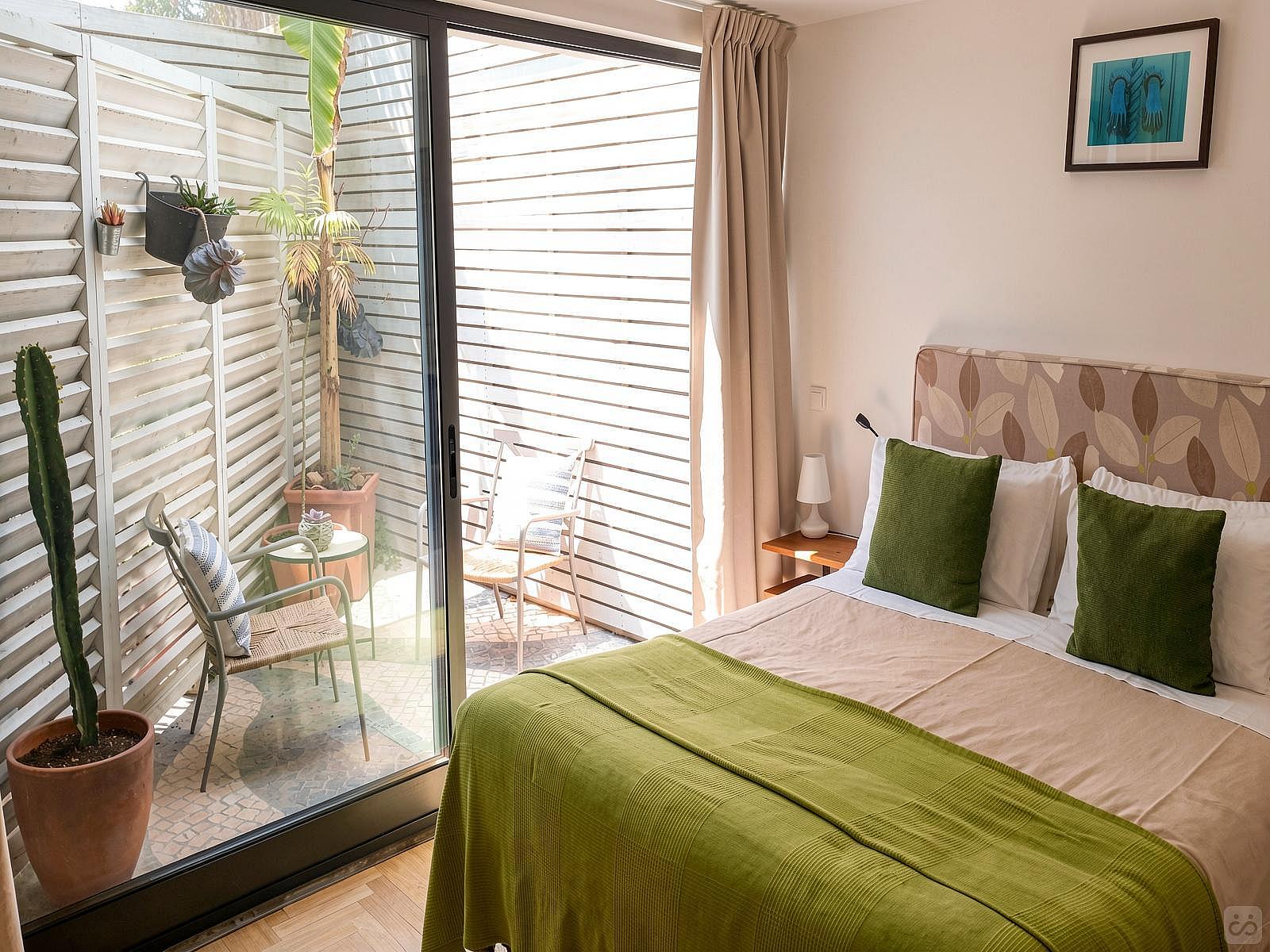 Double Bedroom (2 People) - 30