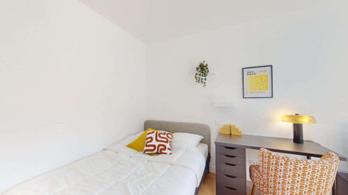 APPARTEMENT - BRESSIGNY