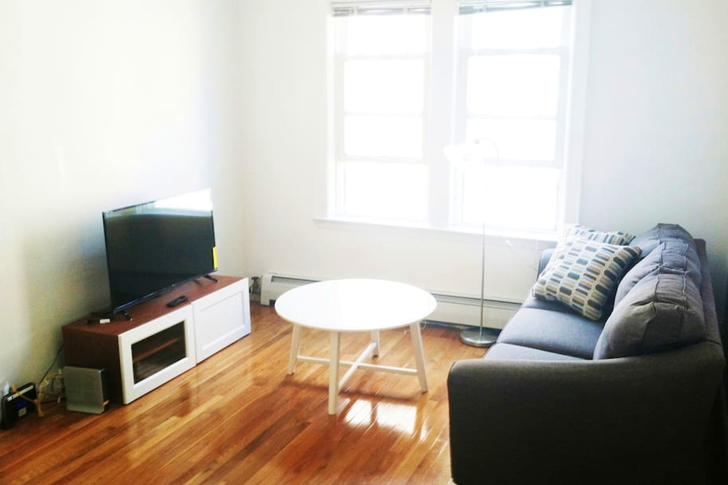 Classic Apt. w/ Workspace