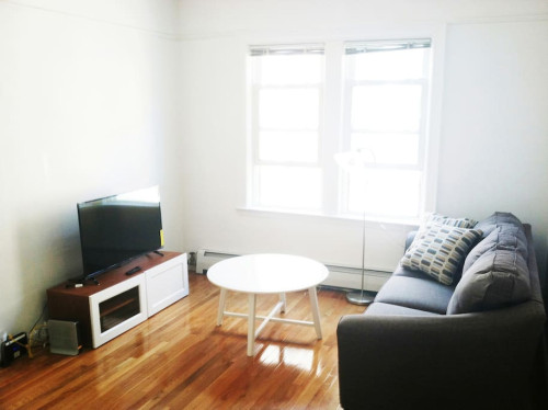 Classic Apt. w/ Workspace  - Gallery -  2