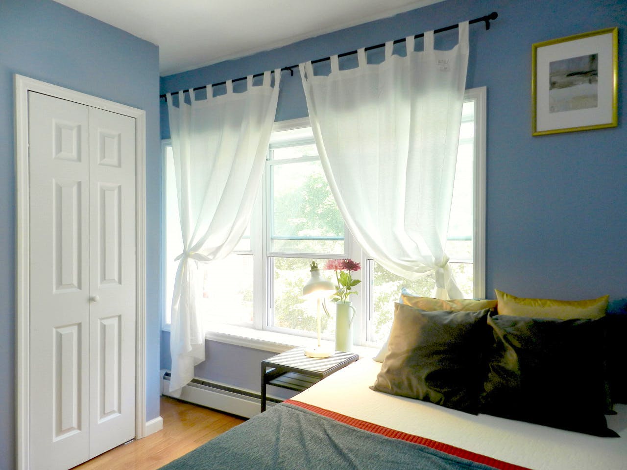  Room B  -  Cozy Townhouse w/ Workspace  - Gallery -  19