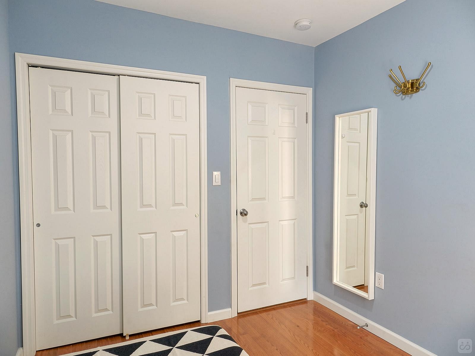  Room C  -  Cozy Townhouse w/ Workspace  - Gallery -  54