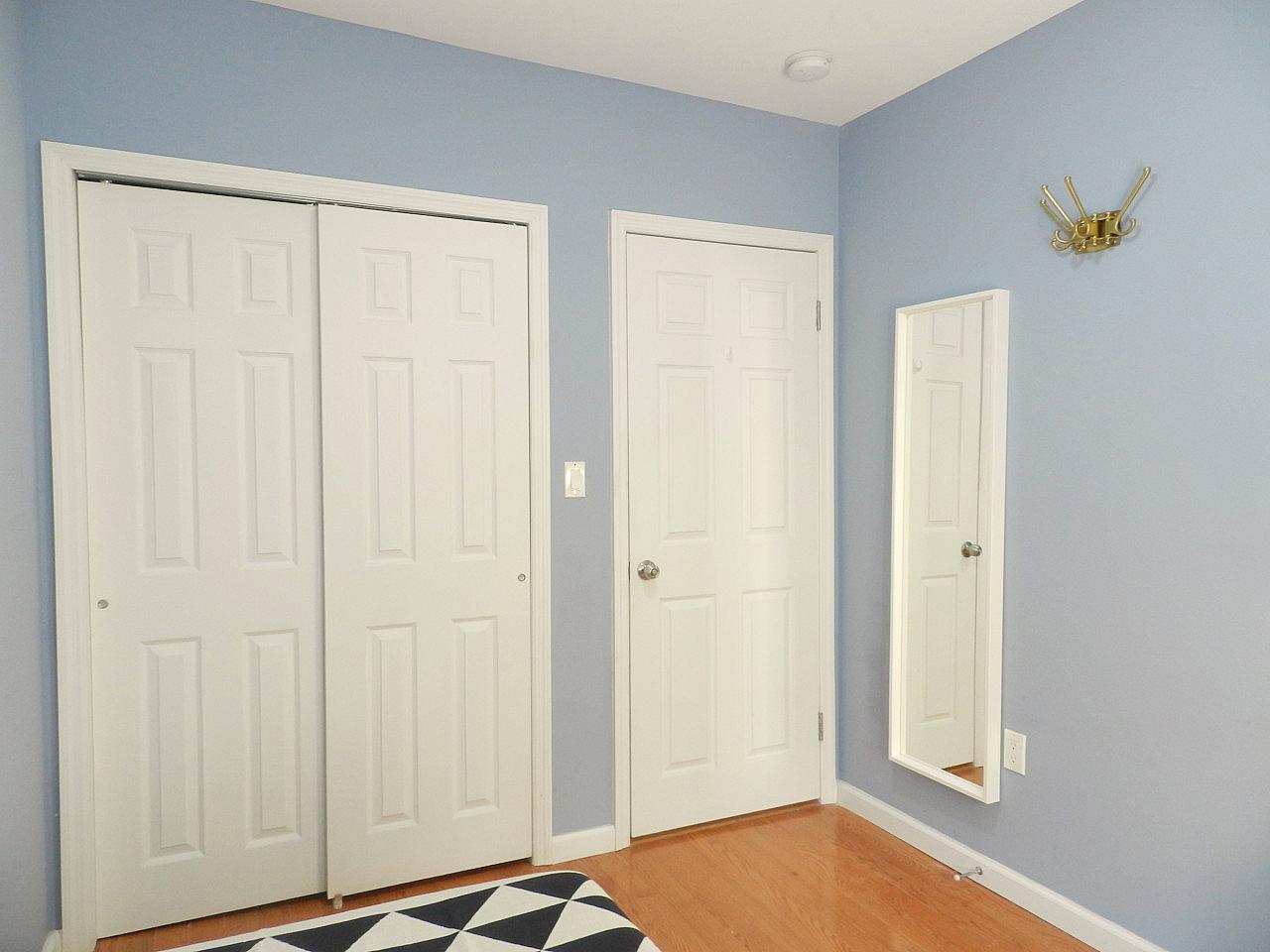  Room C  -  Cozy Townhouse w/ Workspace  - Gallery -  45