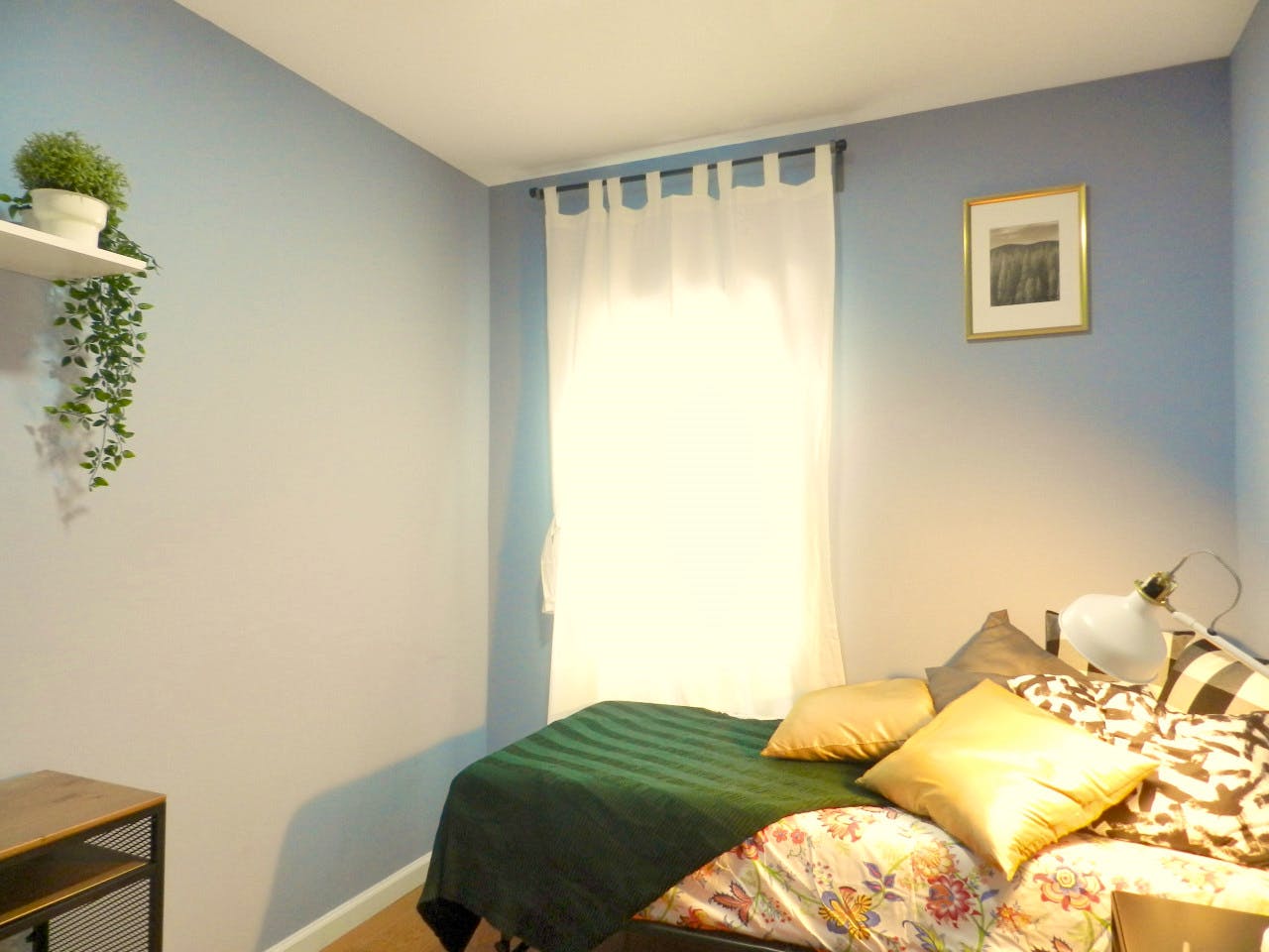  Room D  -  Cozy Townhouse w/ Workspace  - Gallery -  15